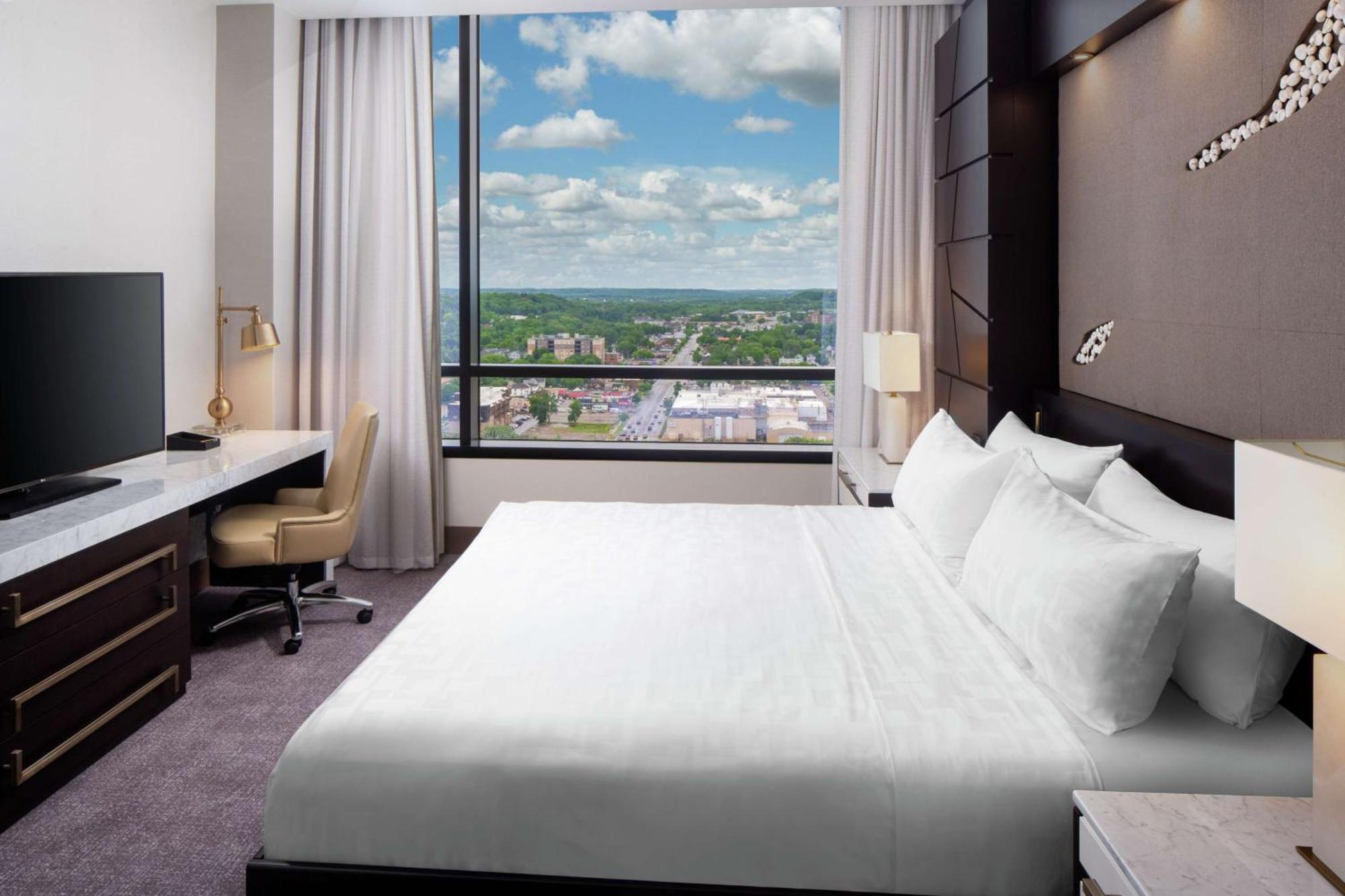 Hilton Rochester Mayo Clinic Area Екстериор снимка